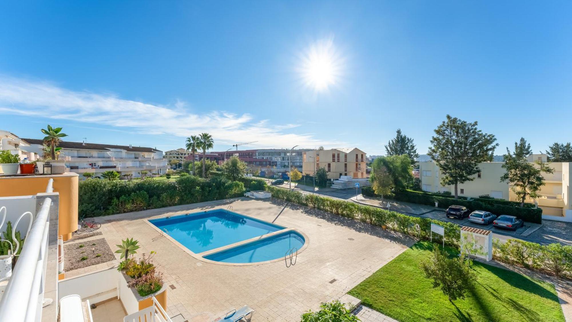 Design Floor With Balcony & Pool By Lovelystay Appartamento Vilamoura